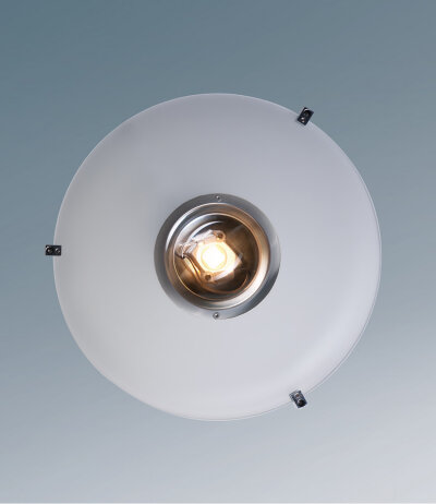 Licht im Raum Solo Big 100 LED-Pendelleuchte &Oslash; 300 mm direkt/indirektes Licht mit Glaslinse TRIAC dimmbar