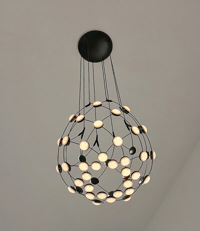 Luceplan Mesh D86C55 schwarze LED-Pendelleuchte &Oslash; 55 cm Kabel&auml;nge 100/500 cm Entwurf Francisco Gomez Paz